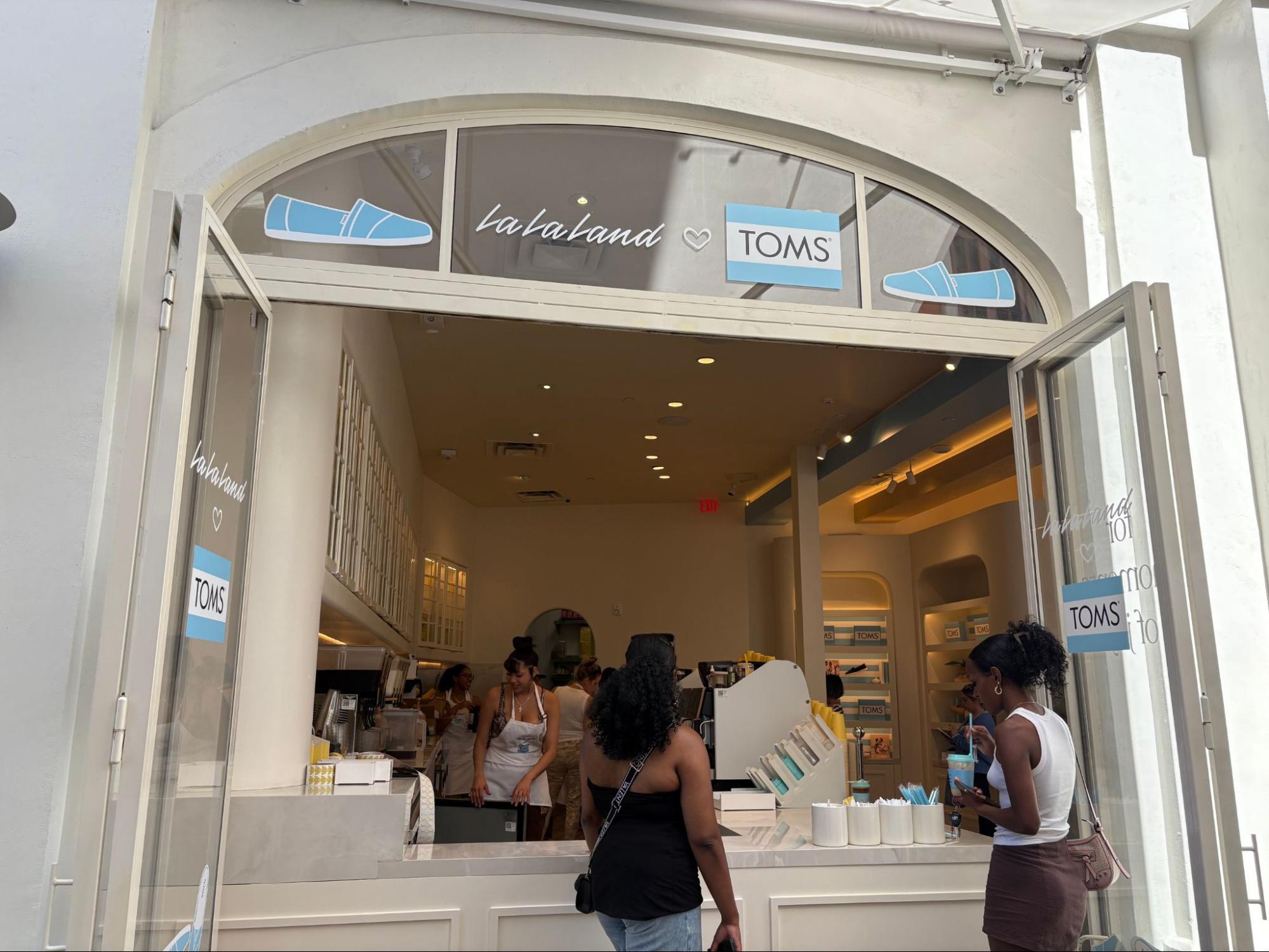 lalaland & TOMS コラボ