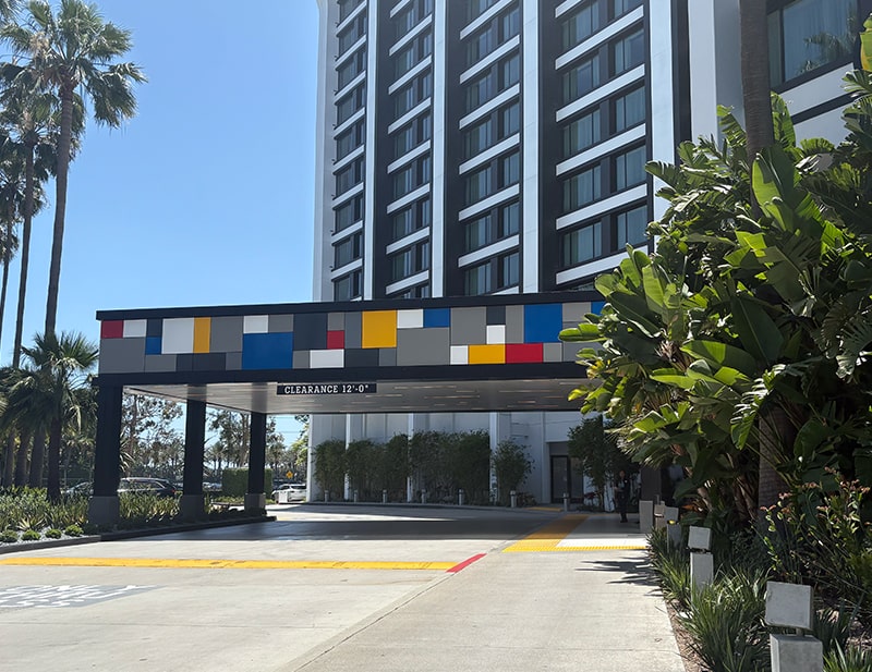 ”Hotel"