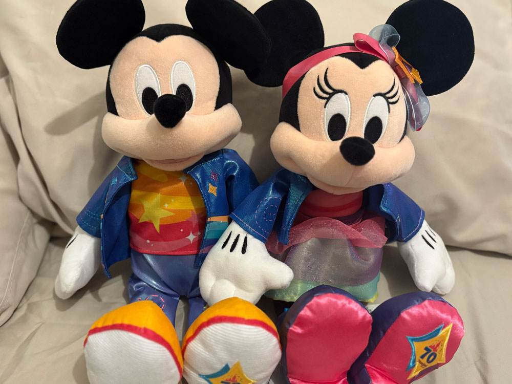 70周年記念 ミッキー&ミニーのぬいぐるみ