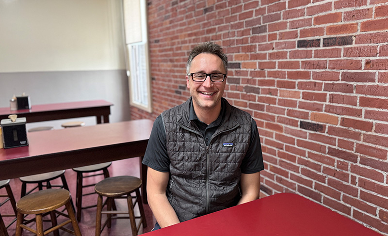 【独占インタビュー】ドジャースファンに愛されるサンドイッチの名店「フィリップス」|フレンチディップ発祥のロサンゼルス老舗グルメ