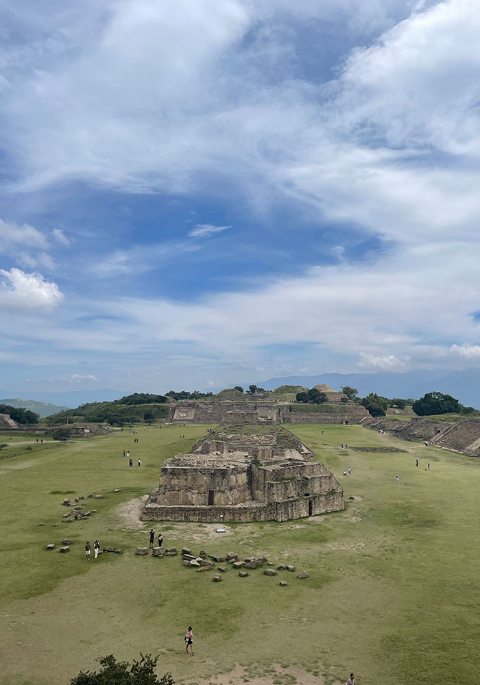 モンテ・アルバン遺跡