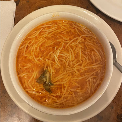 (Sopa de fideo)