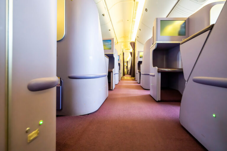 “仕事のリアル”をのぞいてみた：航空機インテリアデザイナー・元女子アイスホッケー日本代表 札珠恵さん