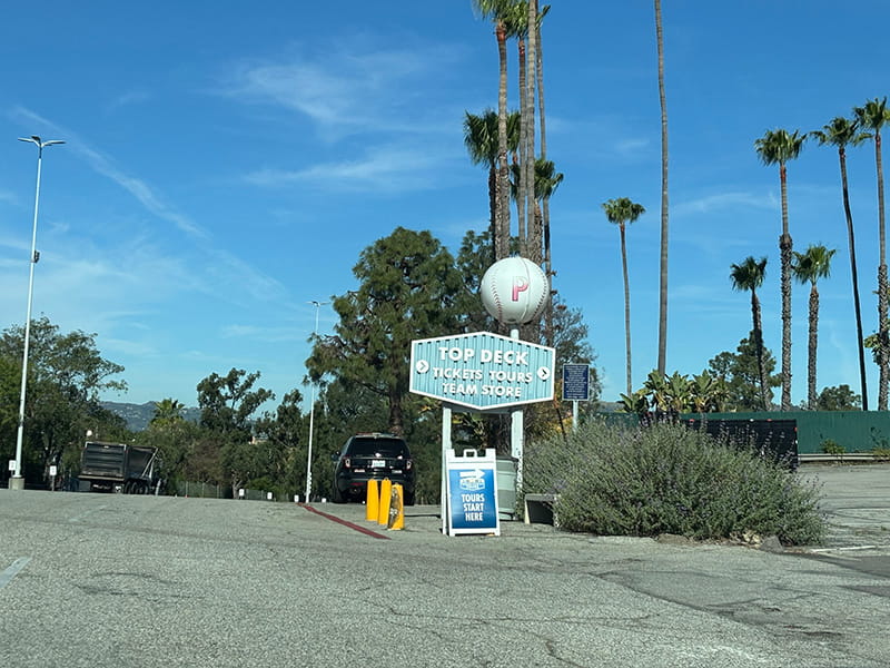 ドジャースタジアム