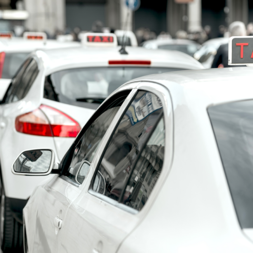 【速報】Uberアプリでタクシーも呼べる時代へ　メキシコで歴史的提携が発表