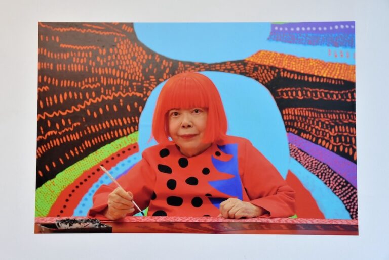 草間彌生がNYに残した“愛のメッセージ”、グランド・セントラル駅に刻まれた巨大壁画