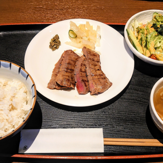 レストランJPN 10月30日金曜日 、10月31日土曜日店内営業にて刺身販売及び会食予約、仕出し予約について